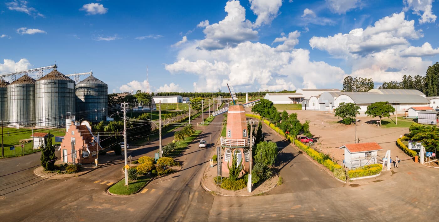 Vista de Campos de Holambra, região atendida pela DSM Refrigeração